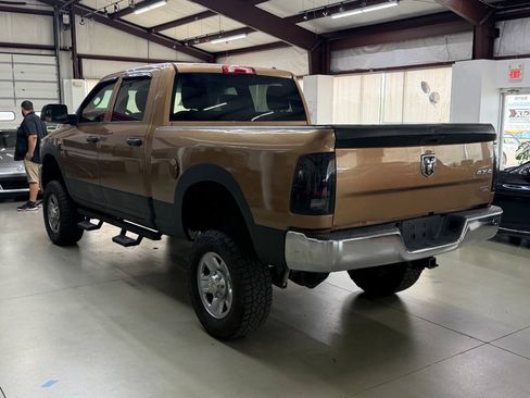 Used 2012 RAM 2500 ST w/ Chrome Appearance Group AWD/4WD image 4