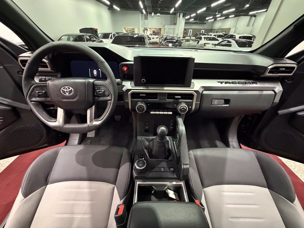 Used 2025 Toyota Tacoma TRD Off-Road AWD/4WD image 48