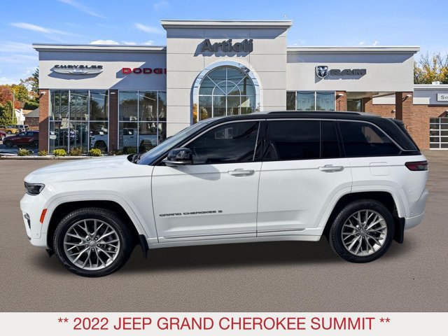 Certified 2022 Jeep Grand Cherokee Summit w/ Adv Protech Group IV AWD/4WD image 36