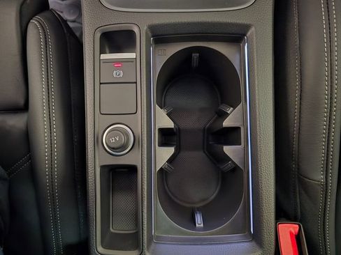 Certified 2025 Audi Q3 2.0T Premium w/ Convenience Package image 23