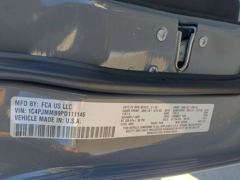 Used 2023 Jeep Cherokee Altitude Lux image 33