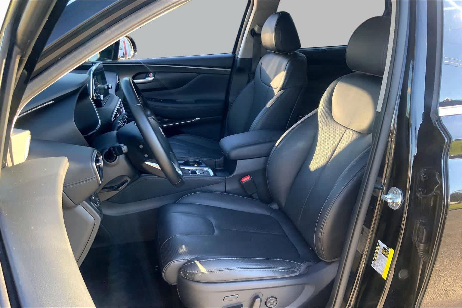 Used 2020 Hyundai Santa Fe Limited AWD/4WD image 8
