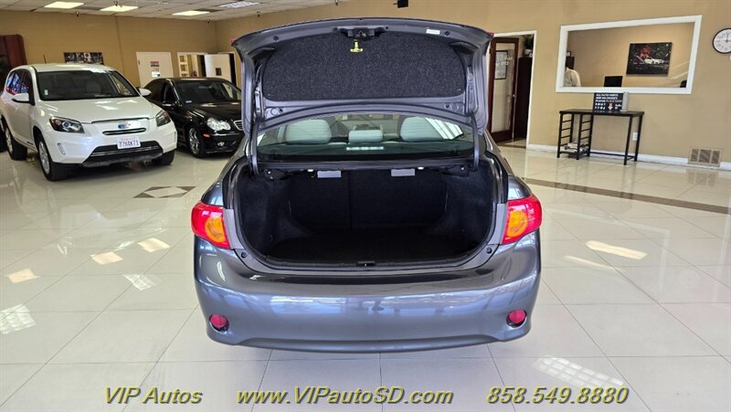 Used 2009 Toyota Corolla LE FWD image 10