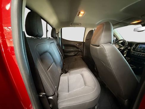 Used 2021 Chevrolet Colorado LT w/ LT Convenience Package image 25