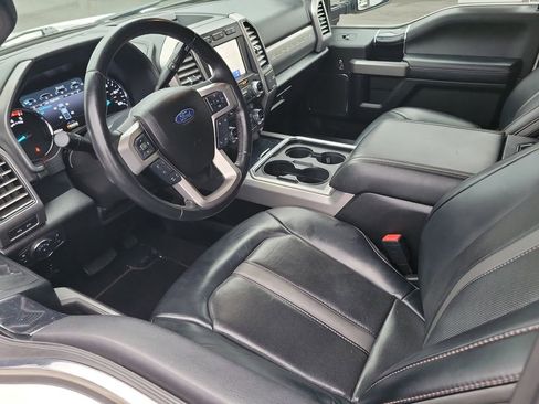 Used 2020 Ford F250 Platinum w/ FX4 Off-Road Package image 3