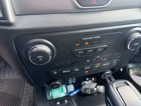 Used 2021 Ford Ranger XL w/ Equipment Group 101A High AWD/4WD image 25