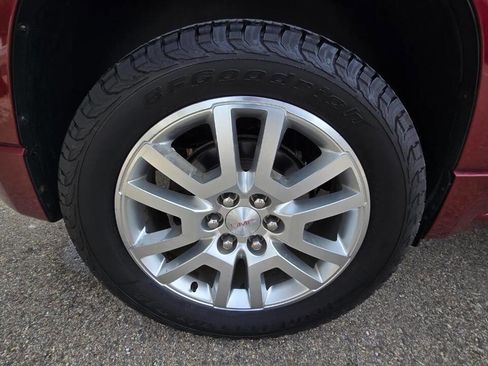 Used 2015 GMC Acadia Denali image 14