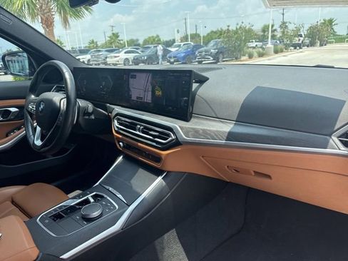 Used 2023 BMW 330i Sedan w/ Convenience Package RWD image 10