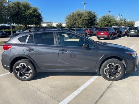 Used 2021 Subaru Crosstrek 2.5i Limited AWD/4WD image 2