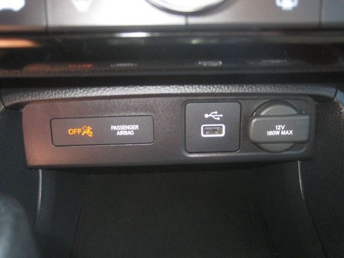 Used 2023 Honda Civic Sport image 16