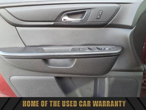Used 2015 Chevrolet Traverse LT image 13