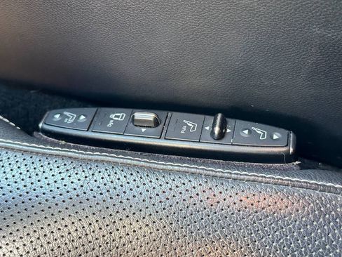 Used 2014 Mercedes-Benz CLS 550 4MATIC image 59