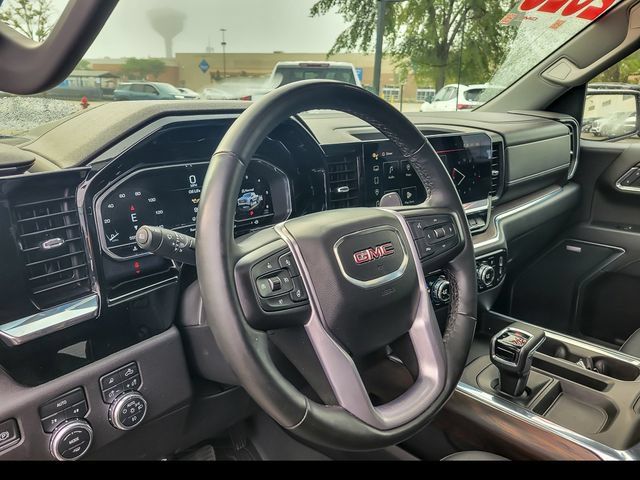 Used 2023 GMC Sierra 1500 SLT w/ SLT Premium Package AWD/4WD image 7