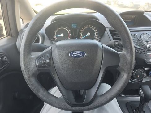 Used 2018 Ford Fiesta S FWD image 11