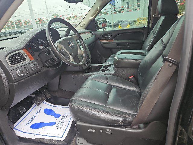 Used 2011 GMC Sierra 1500 SLT w/ SLT Convenience Package AWD/4WD image 9