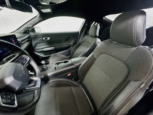 Used 2024 Ford Mustang GT RWD image 18