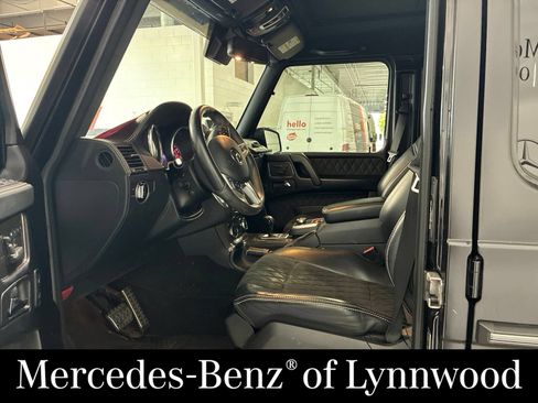 Used 2017 Mercedes-Benz G 550 Squared image 5
