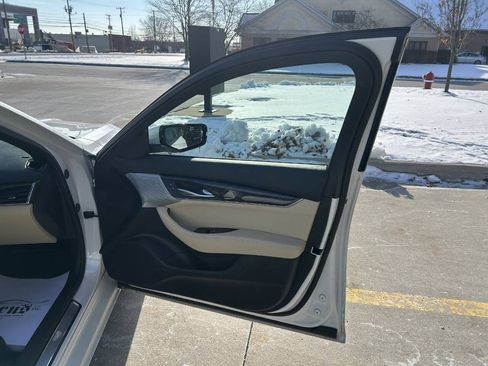 Used 2020 Cadillac CT5 Premium Luxury image 40