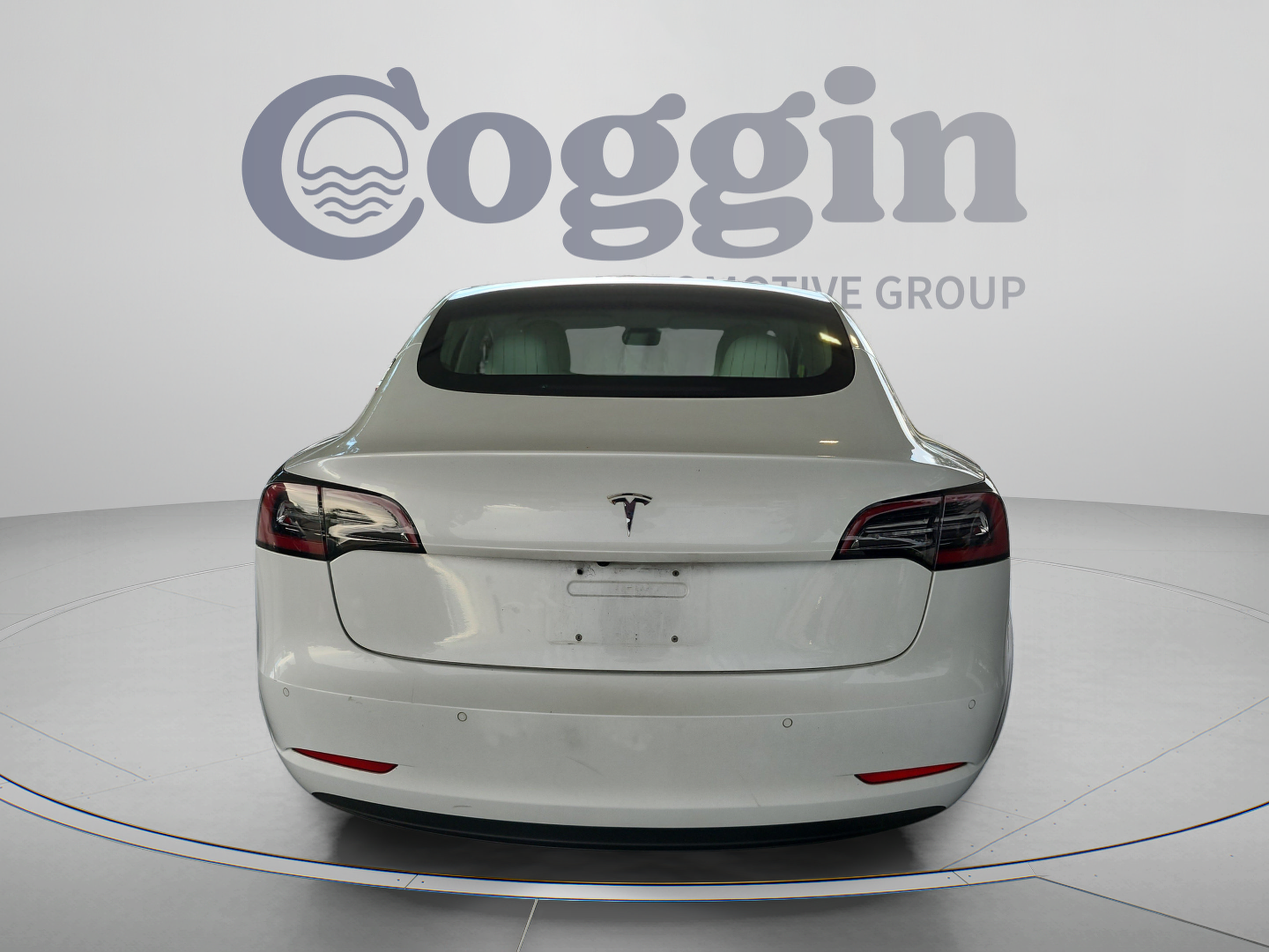 Used 2018 Tesla Model 3 Long Range RWD image 4