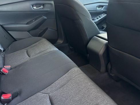 Used 2023 Honda Accord EX image 31