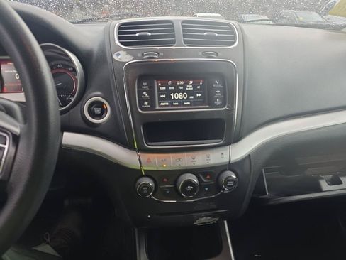 Used 2017 Dodge Journey SE FWD image 17