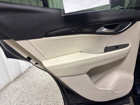 Used 2021 Buick Envision Essence image 27