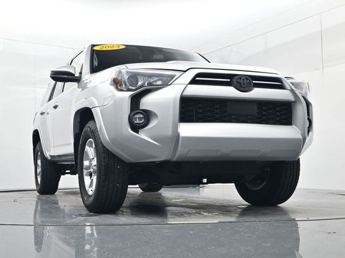Used 2023 Toyota 4Runner SR5 RWD image 33