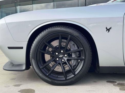 Used 2022 Dodge Challenger R/T Scat Pack w/ Dynamics Package image 5