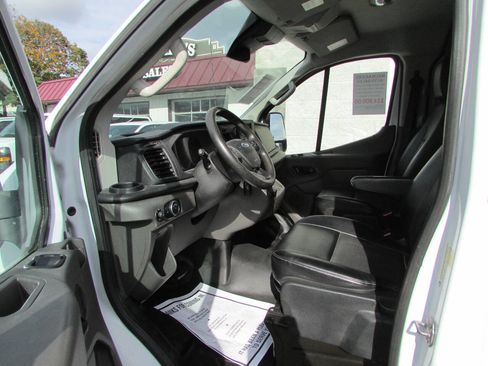 Used 2020 Ford Transit 250 Low Roof image 9