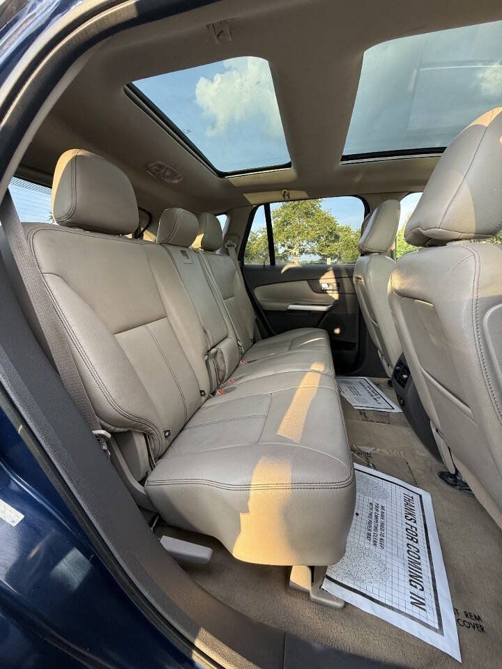 Used 2012 Ford Edge Limited FWD image 14