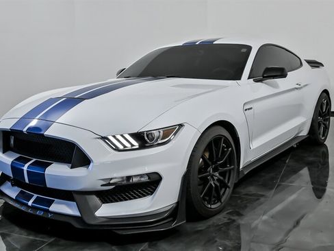 Used 2017 Ford Mustang Shelby GT350 w/ Electronics Package image 5