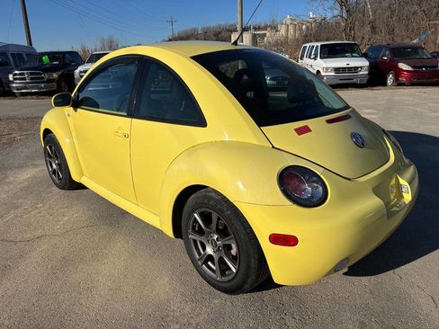 Used 2001 Volkswagen Beetle GL image 9