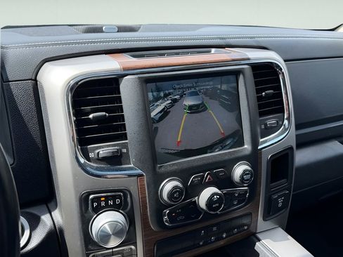 Used 2017 RAM 1500 Laramie w/ Convenience Group AWD/4WD image 26