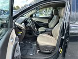 Used 2018 Hyundai Santa Fe Sport image 2
