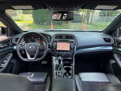 Used 2019 Nissan Maxima SR w/ Premium Package FWD image 25