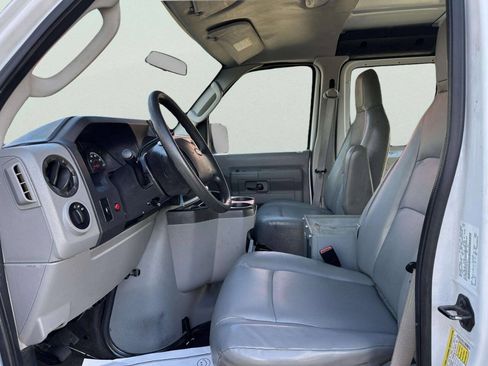 Used 2012 Ford E-250 and Econoline 250 w/ PWR Group RWD image 8