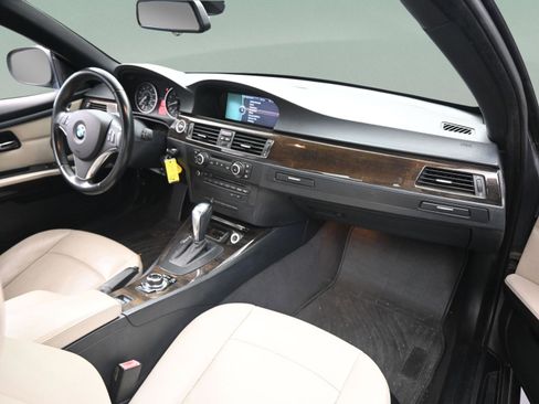 Used 2013 BMW 328i Convertible RWD image 47