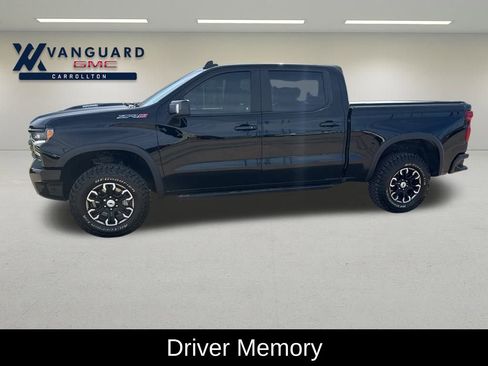 Used 2024 Chevrolet Silverado 1500 ZR2 w/ Technology Package image 13