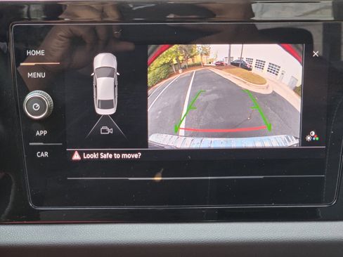 Used 2025 Volkswagen Jetta S image 19