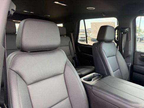 Used 2026 Chevrolet Tahoe Z71 w/ Comfort Package AWD/4WD image 59