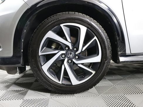 Used 2019 Honda HR-V Sport image 9