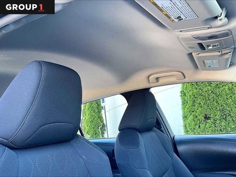 Used 2022 Toyota Corolla LE FWD image 14