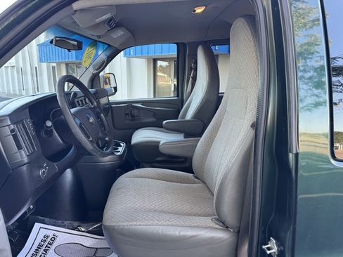 Used 2012 Chevrolet Express 1500 LS image 11