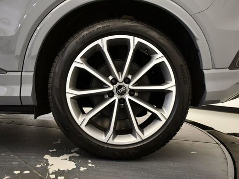 New 2026 Audi Q4 e-tron Premium image 15