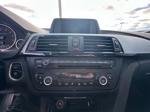 Used 2015 BMW 335i xDrive Sedan image 16