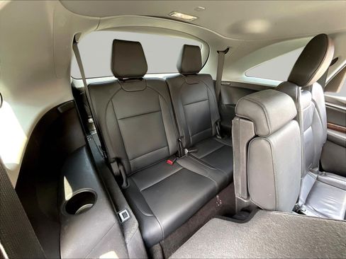 Used 2020 Acura MDX SH-AWD image 26