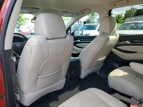 Used 2023 Buick Enclave Essence FWD image 12