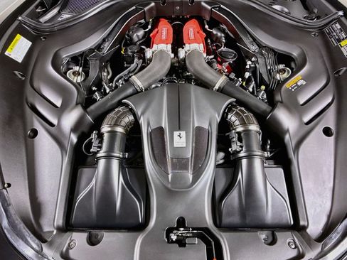 Certified 2024 Ferrari Roma RWD image 5