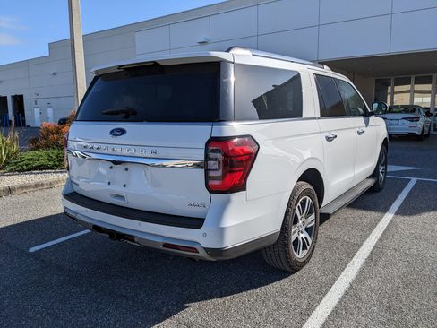 Used 2024 Ford Expedition Max Limited image 18