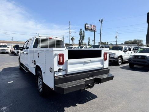 Used 2022 Ford F250 XL w/ Power Equipment Group AWD/4WD image 8